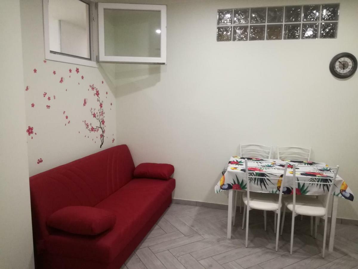 Appartamento In Seminterrato Zannone Sabaudia Εξωτερικό φωτογραφία