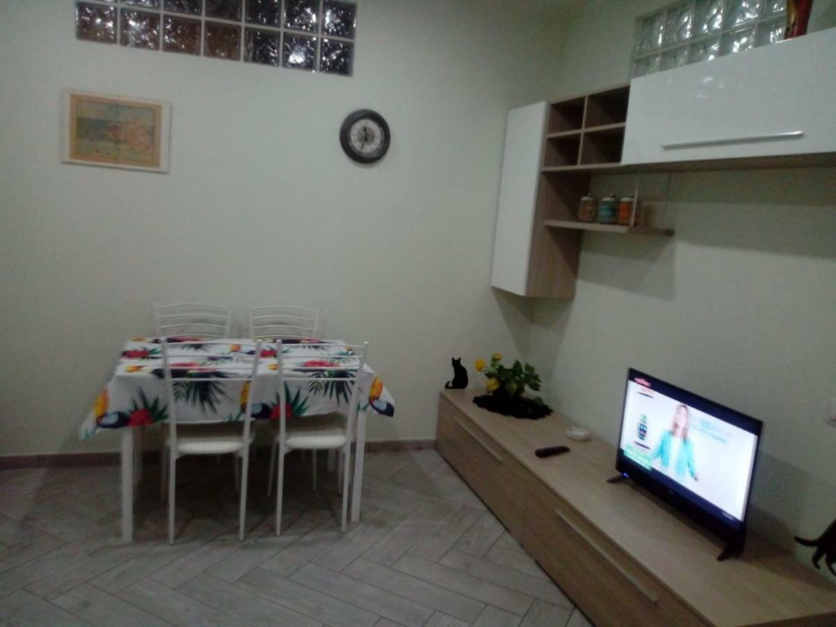 Appartamento In Seminterrato Zannone Sabaudia Εξωτερικό φωτογραφία